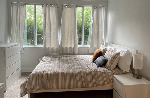 St. Simons Island Cottage | Cozy cottage - quiet area - near attractions