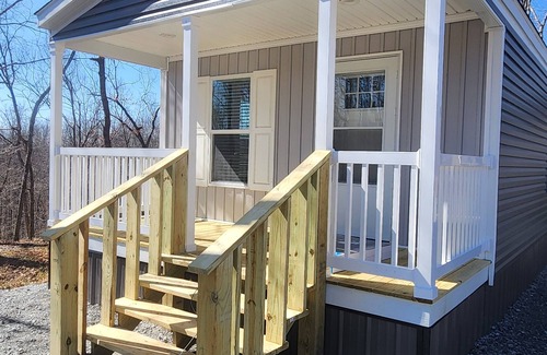 Springville Cottage | Cozy cottage w/1 bedroom, WiFi, AC in tranquil Springville close to boat ramps