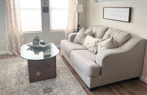 Hermosa Cottage | Cozy Country Cottage in the Black Hills of SD! Minutes from Custer State Park!