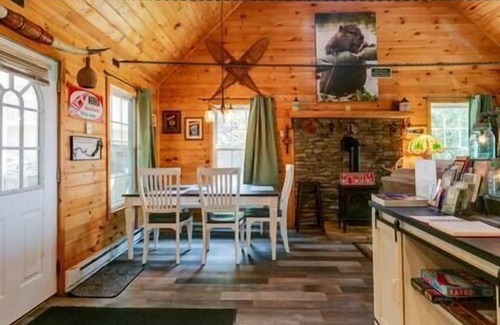 Wellsboro House | Cozy Couples Getaway/Beaver Dam Lodge