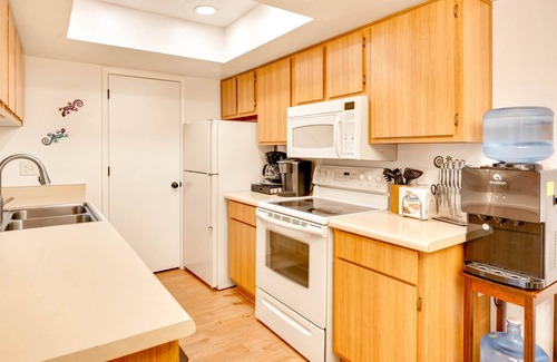 East Mesa Resort | Cozy Courtyard - Unit 110
