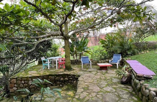 Floridablanca Ski Chalet | Cozy Designed Family Chalet surrounded by nature - 15 mins to city