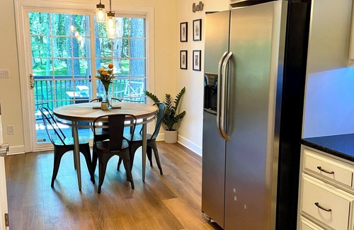 Wake Forest House | Cozy dog friendly Wake Forest Home close to Joyner Park and Downtown Wake Forest