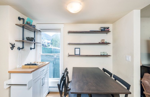 Telluride House | Cozy Downtown Cottage by the Gondola!