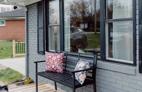 Jeffersonville House | Cozy Eclectic Family-friendly Home in Jeffersonville, Near Louisville Kentucky