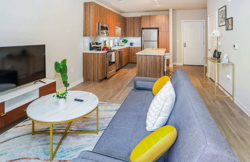 Fairfax Apartment | Cozy Experience in Fairfax + Pool