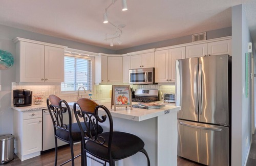 Meaford House | Cozy Fall Getaway Near Georgian Bay & Meaford’s October Events