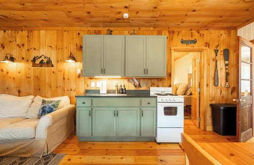 Gilmanton IW Cabin | Cozy Fall Cabin Getaway near hiking w/firepit and kids bunkhouse