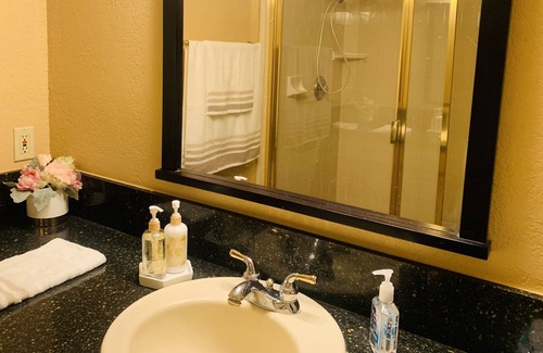 Fallbrook Villa | Cozy Fallbrook Villa Entire guest suite