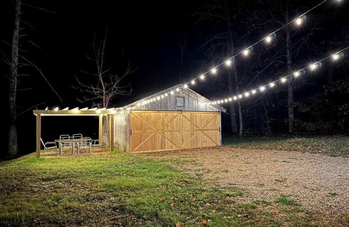 New Marlborough Cottage | Cozy Family Cottage in Peaceful New Marlborough