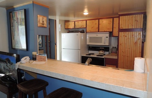 Mammoth Lakes Condo | Cozy, Family-Friendly Escape, #143 is next to complex amenities!
