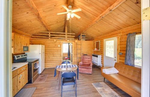 Trout Creek House | Cozy Farm Cabin - 9 Mi to Trout Creek!