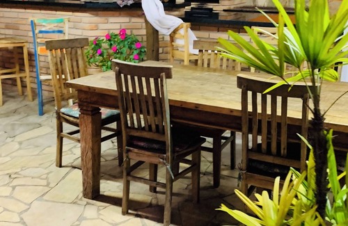 Portao House | Cozy farmhouse in Atibaia, gated community with concierge, pet friendly