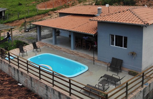 Socorro Cottage | Cozy farmhouse with pool in Socorro with mountain views. Quiet place