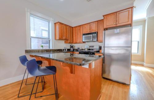 Fenway–Kenmore Apartment | Cozy Fenway 1Br and 1Bath Close to Fenway Park
