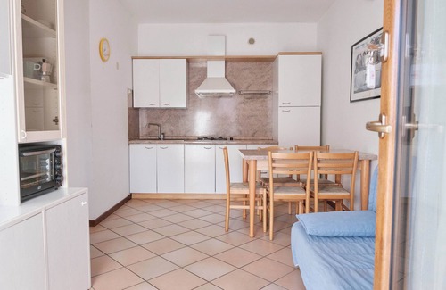 Rosapineta Apartment | Cozy flat in a bright residence-Beahost