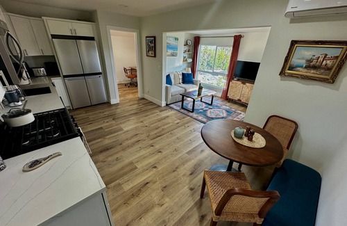 Carlton Hills Apartment | Cozy flat with dedicated office and gorgeous mountain views.