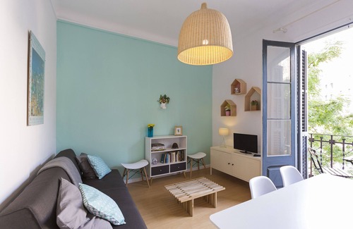 La Sagrada Familia Apartment | Cozy Flat with Unbeatable Views of Sagrada Familia