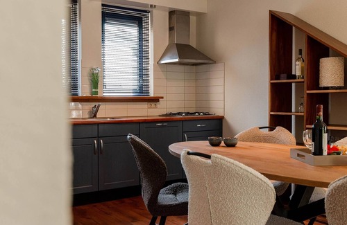 Sondel House | Cozy Forest-Edge Getaway