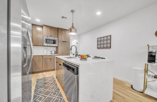 Tulsa House | Cozy fully Remodeled home! 5 min to Downtown Tulsa