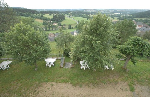 Lorcieres Cottage | Cozy gîte for 4 in Lorcières with TV and pets allowed