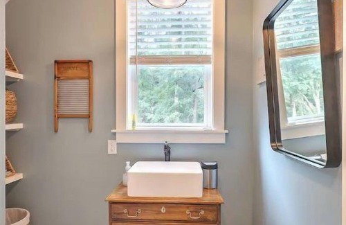 Johns Island House | Cozy Guesthouse Nestled in Nature