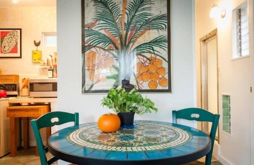 Pasadena House | Cozy Hideawayn