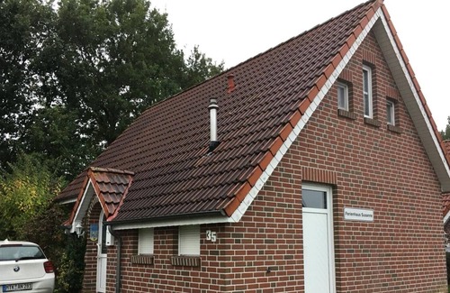 Sturenburgshof House | Cozy holiday home "Haus Susanne"