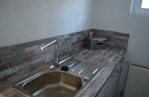 Siofok House | Cozy holiday home in Balatonszeplak So 200m to the Balaton footpath