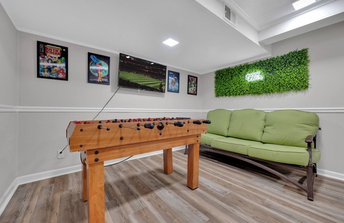 College Park House | Cozy Home- 4 mins from the airport- 10 min from Downtown Atlanta