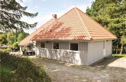 Vedelshave House | Cozy Home In Asperup With Sauna