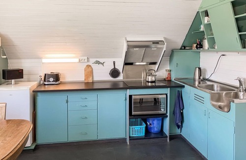 Volda House | Cozy home in Austefjorden with WiFi