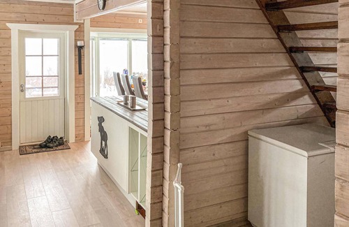 Botn House | Cozy home in Bogen i Ofoten with sauna