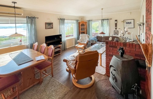 Bogen i Ofoten House | Cozy home in Bogen i Ofoten