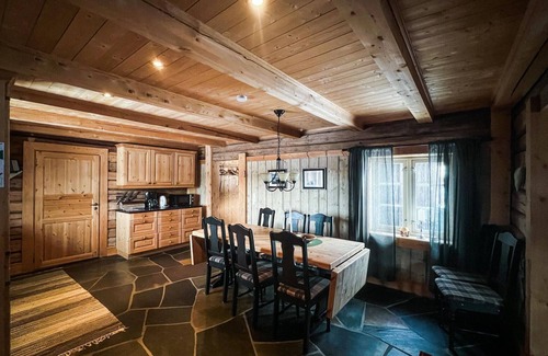 Hundorp House | Cozy home in Fåvang with WiFi