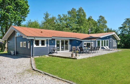 Udsholt House | Cozy home in Græsted with sauna