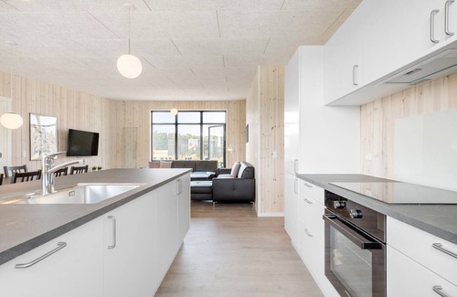 Grenaa House | Cozy home in Grenaa with sauna
