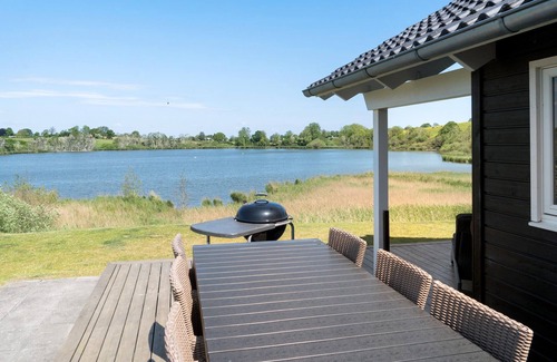 Diernæs House | Cozy home in Haderslev with lake view