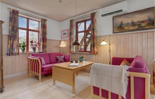 Hasle House | Cozy Home In Hasle With Kitchen