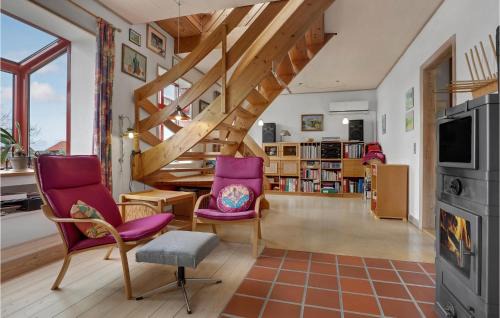 Hasle House | Cozy Home In Hasle With Kitchen