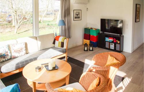 Hjerm House | Cozy Home In Hjerm With Kitchen