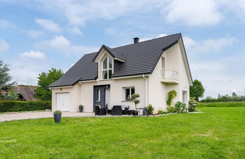Lyons-la-Foret House | Cozy home in Lyons-la-Forêt