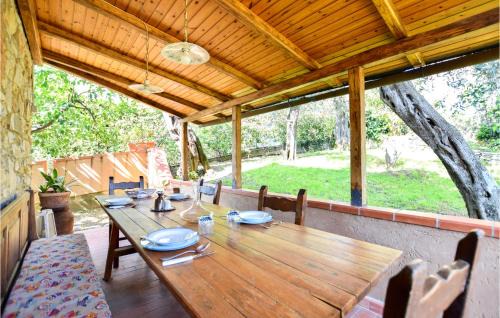 Pieve a Elici House | Cozy Home In Massarosa With Kitchen