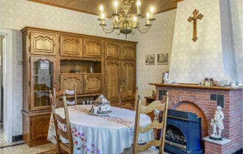 Merkem House | Cozy Home In Merkem With Wifi
