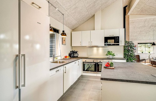 Houstrup House | Cozy home in Nørre Nebel with sauna