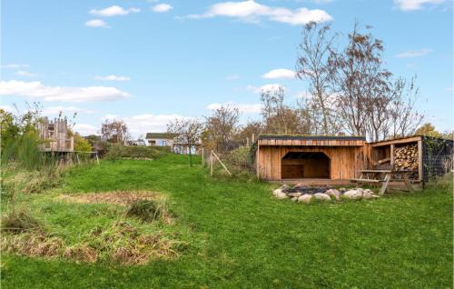Nykobing Sjaelland House | Cozy Home In Nykøbing Sj With Kitchen