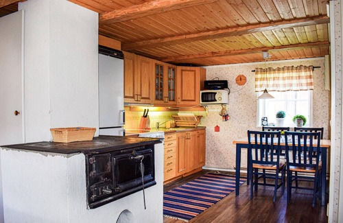 Rorvik House | Cozy home in Rörvik with lake view