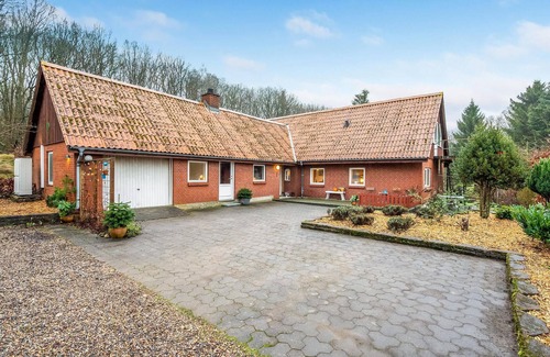Silkeborg House | Cozy home in Silkeborg with kitchen