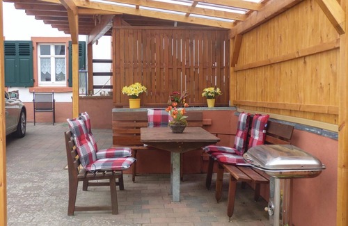 Strohn House | Cozy home in Strohn with kitchen