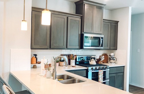Wellborn House | Cozy Home in the Heart of Aggieland